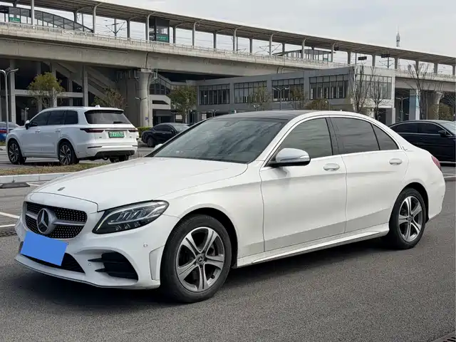 Mercedes-Benz Mercedes Benz C Class Mercedes-Benz C-Class 2019 C 260 L Sports Edition — фото