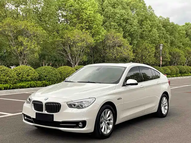 Bmw Bmw 5 Series Gt Bmw 5 Series Gt 2015 528i Leading Model — фото