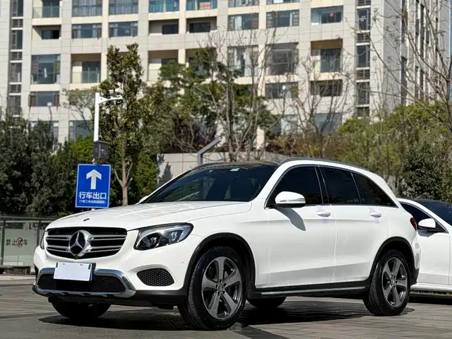 Mercedes-Benz Mercedes-Benz Glc Mercedes-Benz Glc 2016 Glc 300 4matic Dynamic — фото