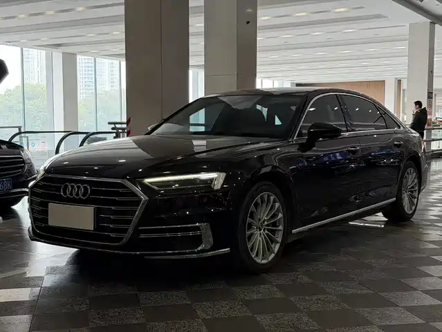 Audi Audi A8 Audi A8 2018 A8l 55 Tfsi Quattro Launch Version Elite Model — фото