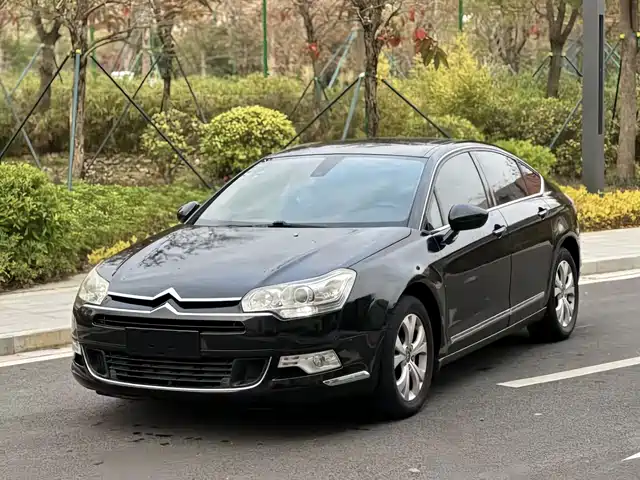 Citroën Citroen C5 Citroen C5 2011 2.3l Automatic Model