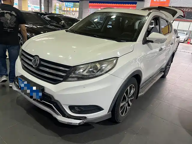 Dongfeng Scenery Scenery 580 Fengguang 580 2017 Facelift 1.5t Cvt Luxury Model