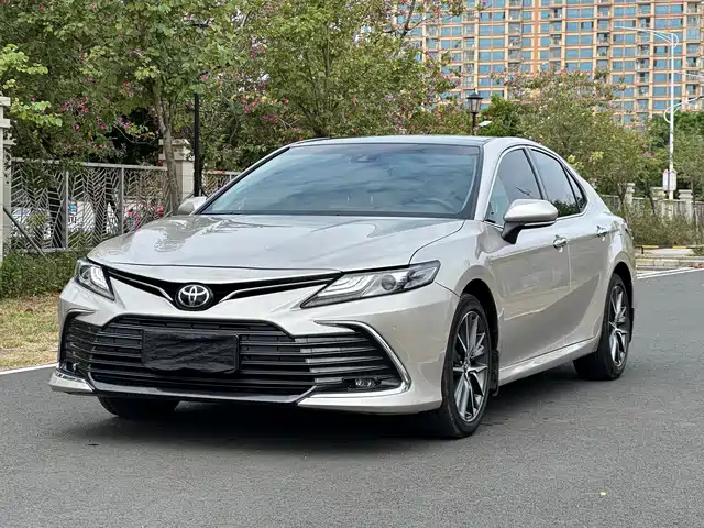Toyota Camry Camry 2021 2.5g Deluxe Edition — фото