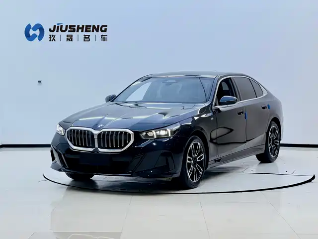 Bmw Bmw 5 Series Bmw 5 Series 2026 525li M Sports Package — фото