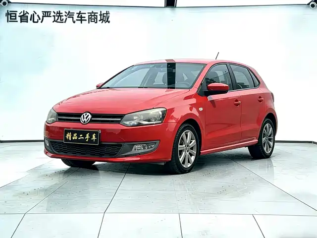 Volkswagen Polo Polo 2013 1.6l Automatic Comfort Version — фото