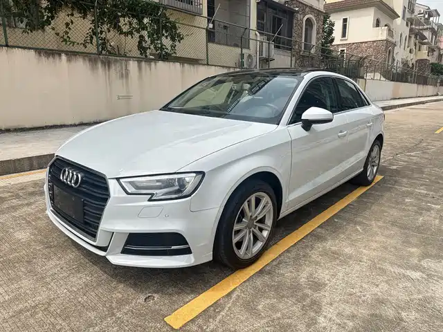 Audi Audi A3 Audi A3 2014 Limousine 35 Tfsi Automatic Comfort Type