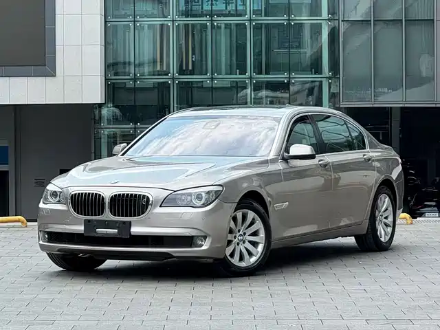 Bmw Bmw 7 Series Bmw 7 Series 2009 740li Premium — фото