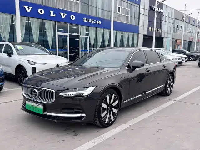 Volvo Volvo S90 Plug-In Hybrid Volvo S90 Plug-In Hybrid 2025 Plug-In Hybrid Four-Wheel Drive Long Range Zhiya Luxury Version — фото