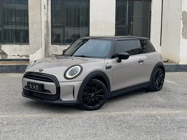 Mini Mini Mini 2021 1.5t Cooper Artist — фото