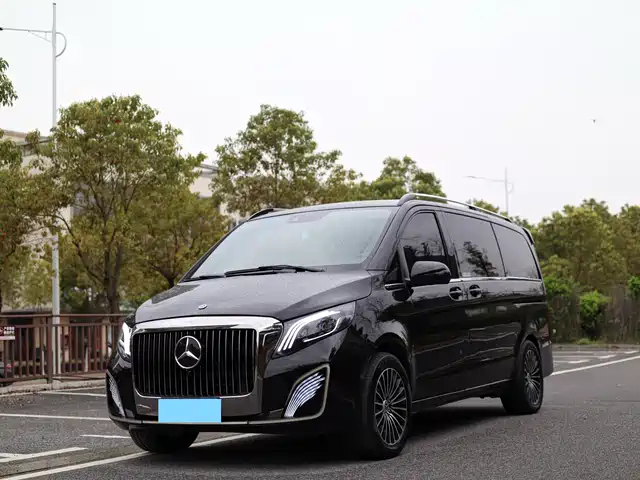Mercedes-Benz Mercedes Benz V Class Mercedes-Benz V-Class 2018 V 260 Premium Edition National V