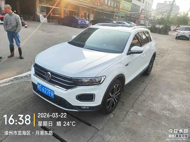 Volkswagen T-Roc Tange T-ROC 2021 facelift 280TSI DSG four-wheel drive luxury smart connected version — фото