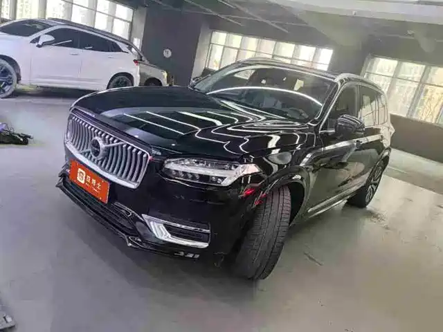 Volvo Volvo Xc90 Volvo Xc90 2020 T6 Zhiya Luxury Edition 7 Seats — фото