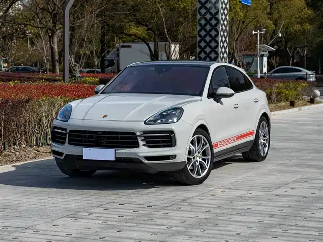 Porsche Cayenne Cayenne 2023 Cayenne Coupé 3.0t Platinum Edition