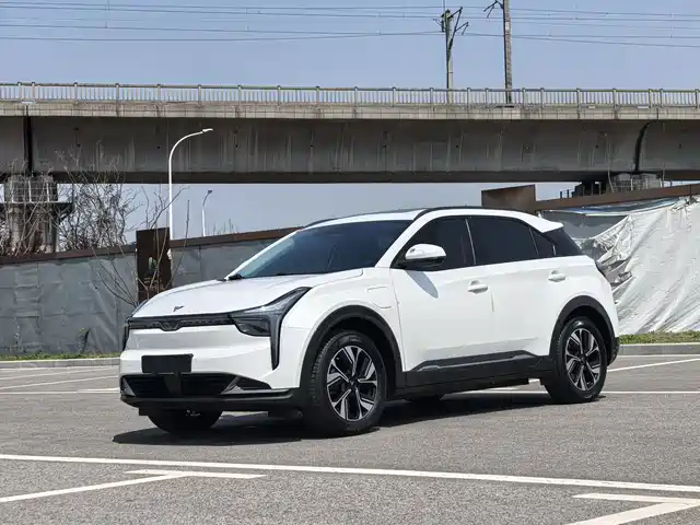 Nezha Car Nezha U Nezha U 2022 Model Nezha U-Ⅱ 400 Lithium Iron Phosphate — фото