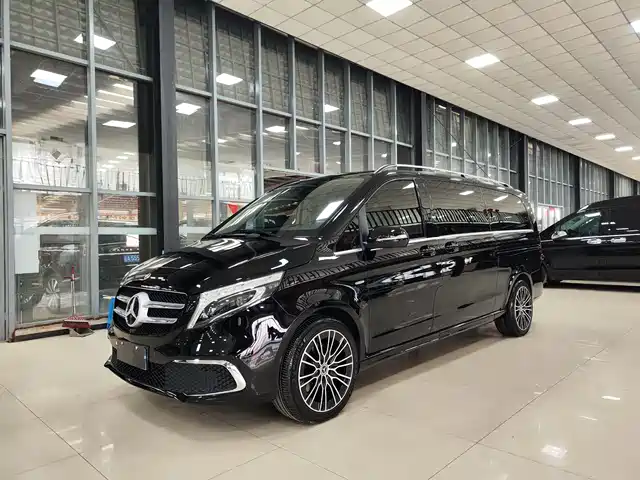 Mercedes-Benz Mercedes Benz V Class Mercedes-Benz V-Class 2018 V 260 L Premium Extended Edition National V — фото