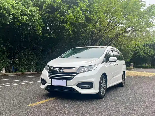 Honda Odyssey Odyssey 2018 2.4l Smart Edition — фото