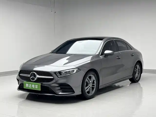 Mercedes-Benz Mercedes Benz A Class Mercedes-Benz A-Class 2022 A 180 L Sports Sedan — фото