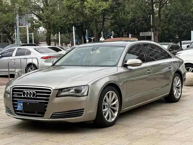 Audi Audi A8 Audi A8 2012 A8l 45 Tfsi Quattro Comfort Type — фото