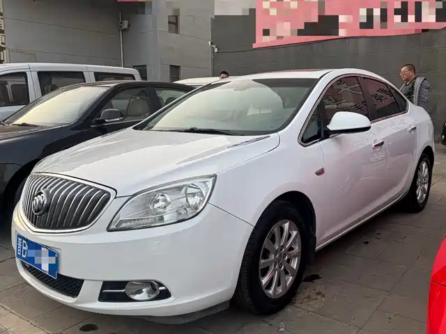Buick Yinglang Yinglang 2013 Gt 1.8l Automatic Fashion Version — фото