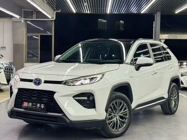 Toyota Willanda Wilanda 2023 Dual Engine 2.5l E-Cvt Four-Wheel Drive Premium Edition — фото
