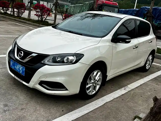 Nissan Tiida Tiida 2021 1.6l Cvt Smart Travel Edition — фото