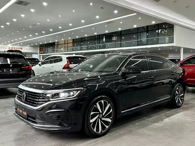 Volkswagen Passat Passat 2023 330tsi Elite Edition — фото