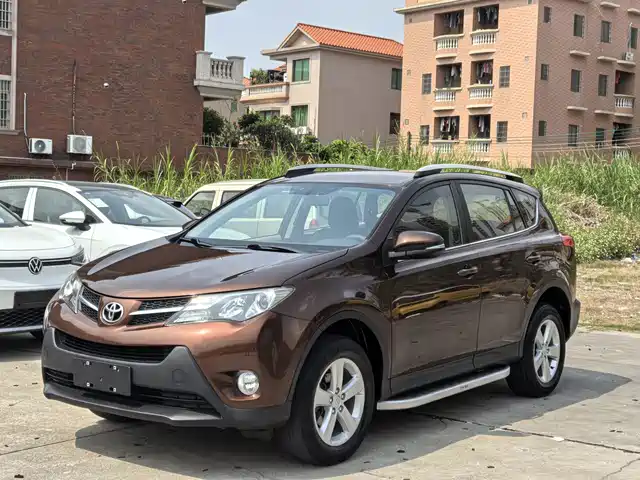 Toyota Rav4 Rongfang Rav4 Rongfang 2013 2.0l Cvt Two-Wheel Drive Urban Version — фото