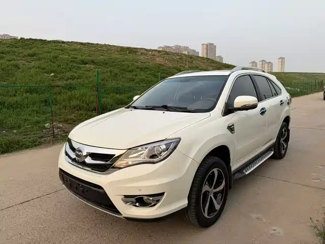 Byd Byd S7 Byd S7 2015 2.0t Automatic Premium Model — фото