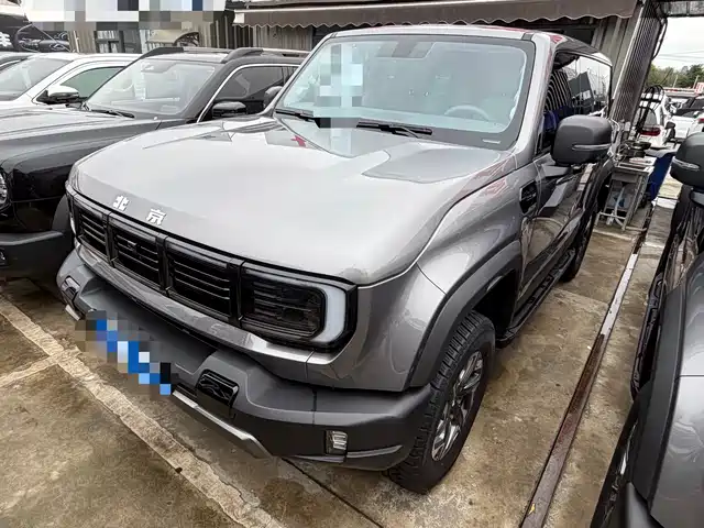 Beijing Cross Country Beijing Off-Road Bj40 Beijing Off-Road Bj40 2024 2.0t New Blade Hero Edition Climber — фото