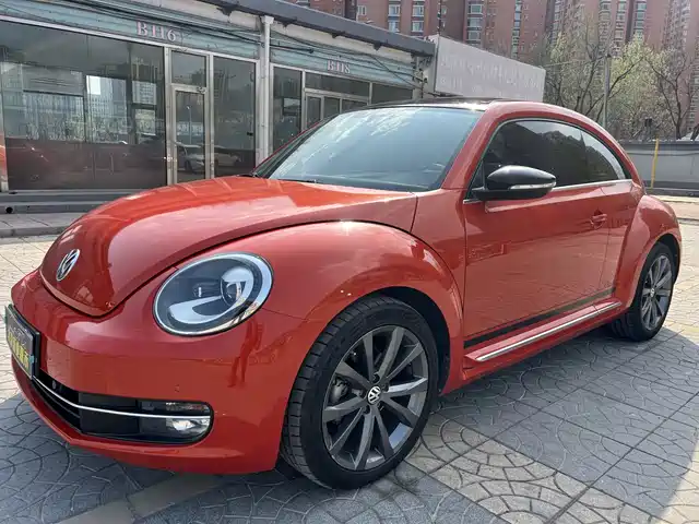 Volkswagen Beetle Beetle 2016 180tsi Club Edition — фото