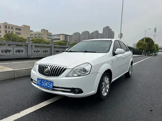 Buick Excelle Excelle 2013 1.5l Automatic Exclusive Model
