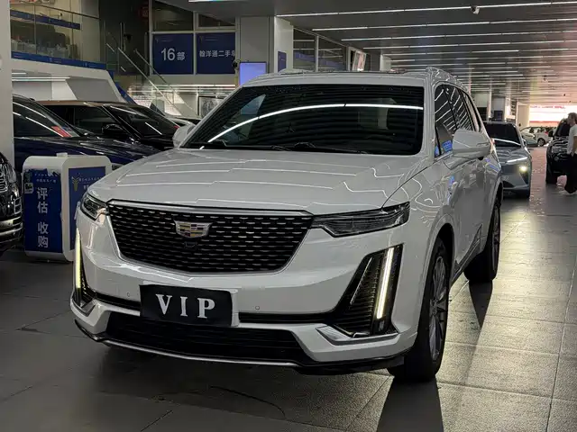 Cadillac Cadillac Xt6 Cadillac Xt6 2020 28t Six-Seat Four-Wheel Drive Luxury Model — фото