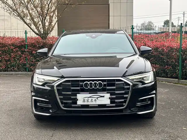 Audi Audi A6l Audi A6l 2020 40 Tfsi Luxury And Dynamic Model — фото