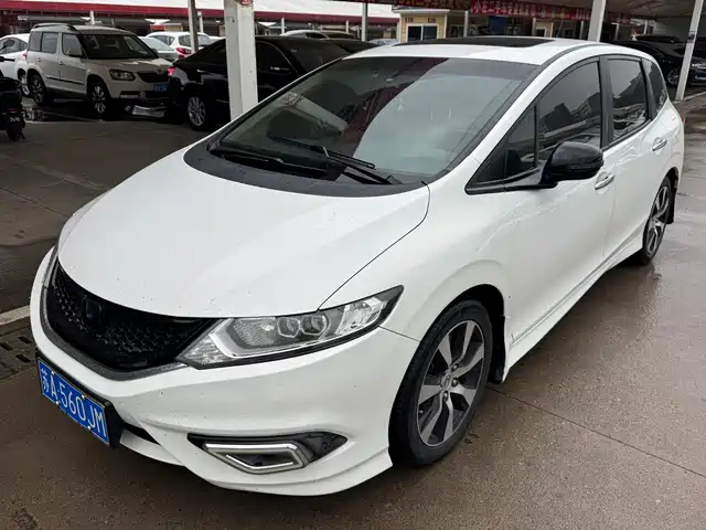 Honda Jed Jade 2013 1.8l Cvt Luxury Version 5 Seats