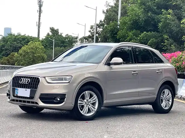 Audi Audi Q3 Audi Q3 2013 35 Tfsi Comfort Type — фото