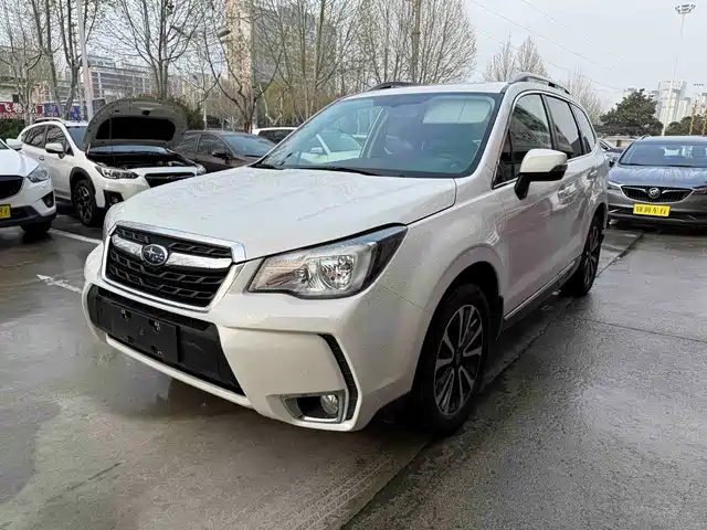Subaru Forest Man Forester 2016 2.0i Fashion Navigation Edition — фото