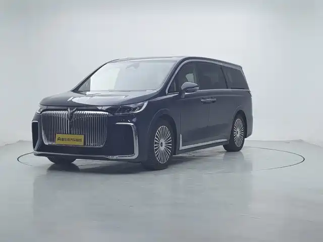 Lantu Automobile Lantu Dreamer Lantu Dreamer 2025 Phev Four-Wheel Drive Flagship Kunpeng Version — фото
