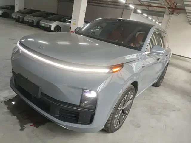Ideal Car Ideal L8 Ideal L8 2025 Max Smart Refresh Version — фото
