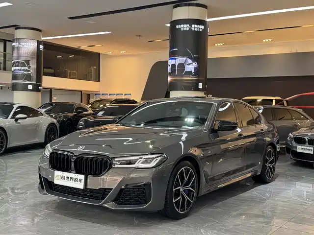 Bmw Bmw 5 Series (Imported) Bmw 5 Series Imported 2022 Facelift 2 540i Fashion Edition M Sports Package — фото