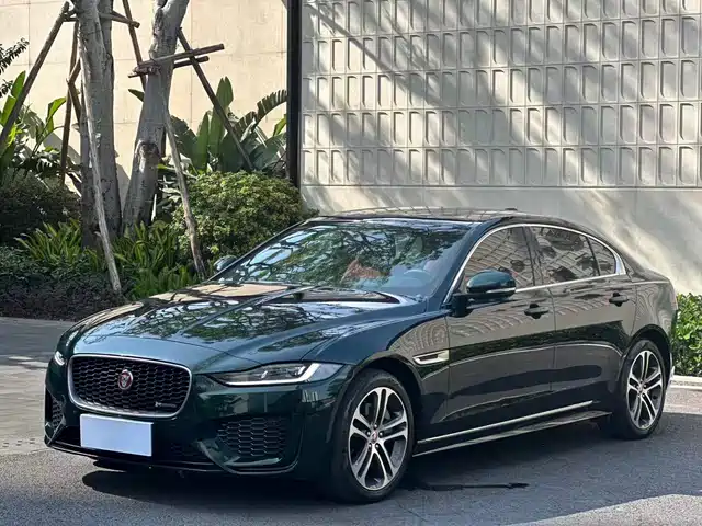 Jaguar Jaguar Xel Jaguar Xel 2023 2.0t 250ps R-Dynamic S Advanced Sports Edition — фото