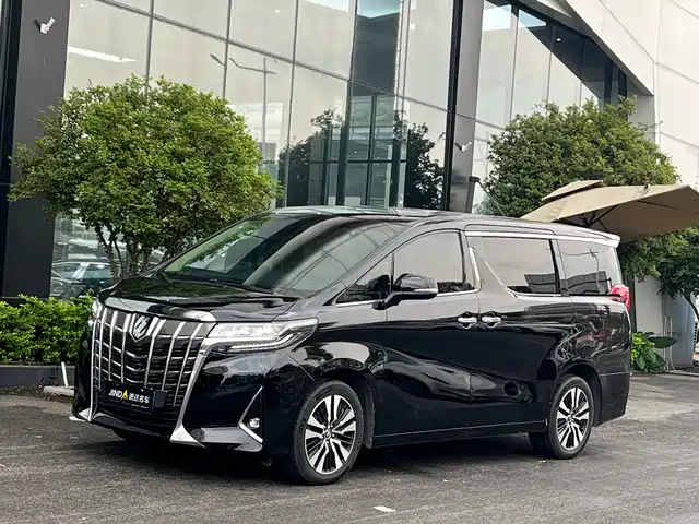 Toyota Elfa Alfa 2018 Facelift 3.5l Luxury Version — фото