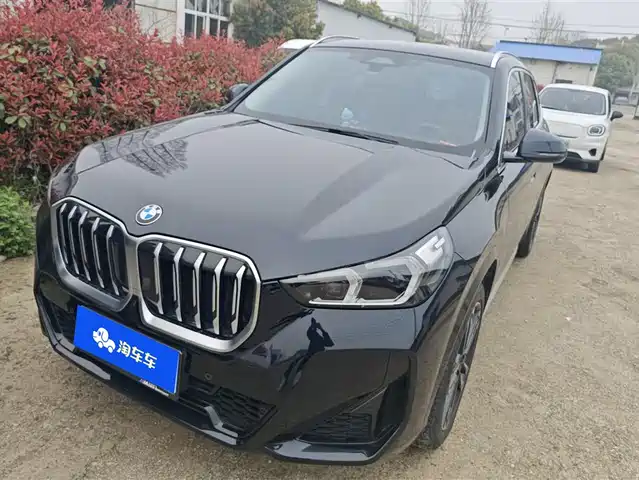 Bmw Bmw X1 Bmw X1 2023 Sdrive25li M Sports Package — фото