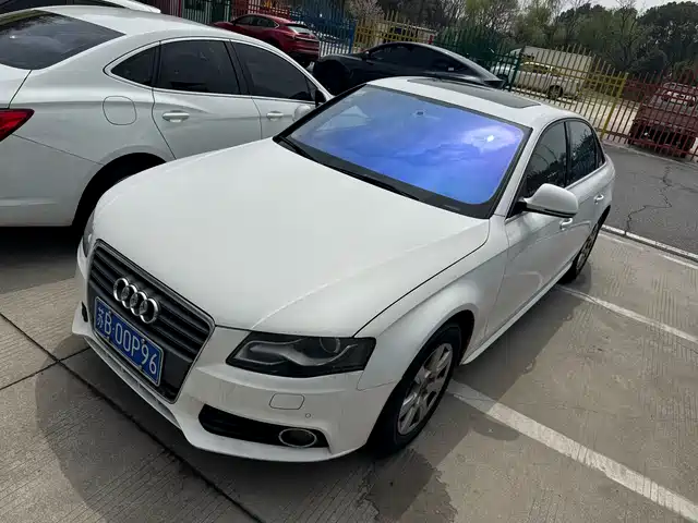 Audi Audi A4l Audi A4l 2011 2.0 Tfsi Luxury Model — фото