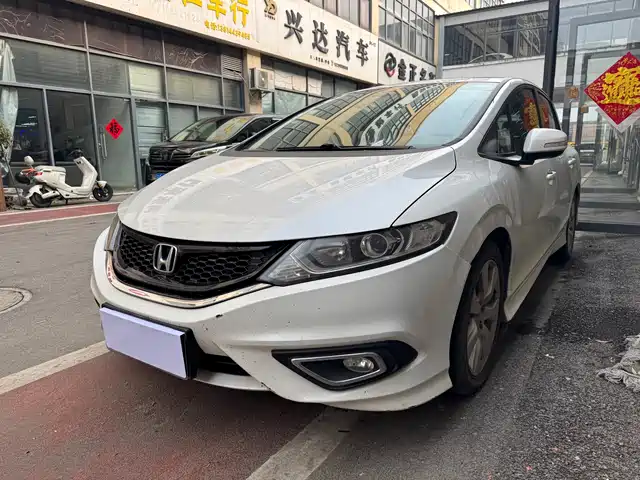 Honda Jed Jade 2016 1.8l Automatic Comfort Elite Version 5 Seats