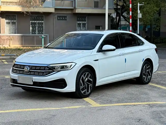 Volkswagen Sagitar Sagitar 2023 200tsi Dsg Super Edition — фото