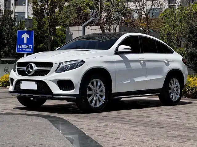 Mercedes-Benz Mercedes-Benz Gle Coupe Mercedes-Benz Gle Coupe 2017 Gle 320 4matic Coupe Suv