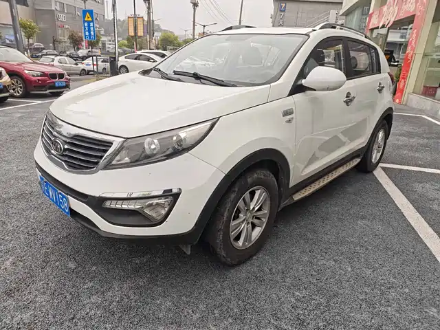 Kia Smart Running Zhipao 2012 2.0l Automatic Two-Wheel Drive Version Gl — фото