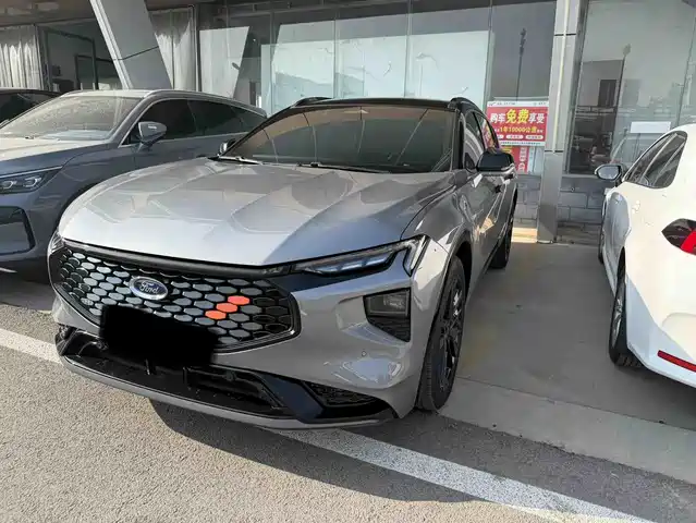 Ford EVOS Evos 2022 Ecoboost 245 First Limited Edition — фото