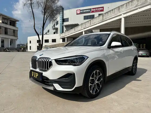 Bmw Bmw X1 Bmw X1 2022 Sdrive25li Leading Model — фото