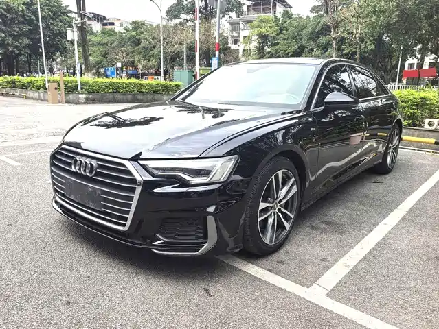 Audi Audi A6l Audi A6l 2019 45 Tfsi Premium Dynamic Model — фото